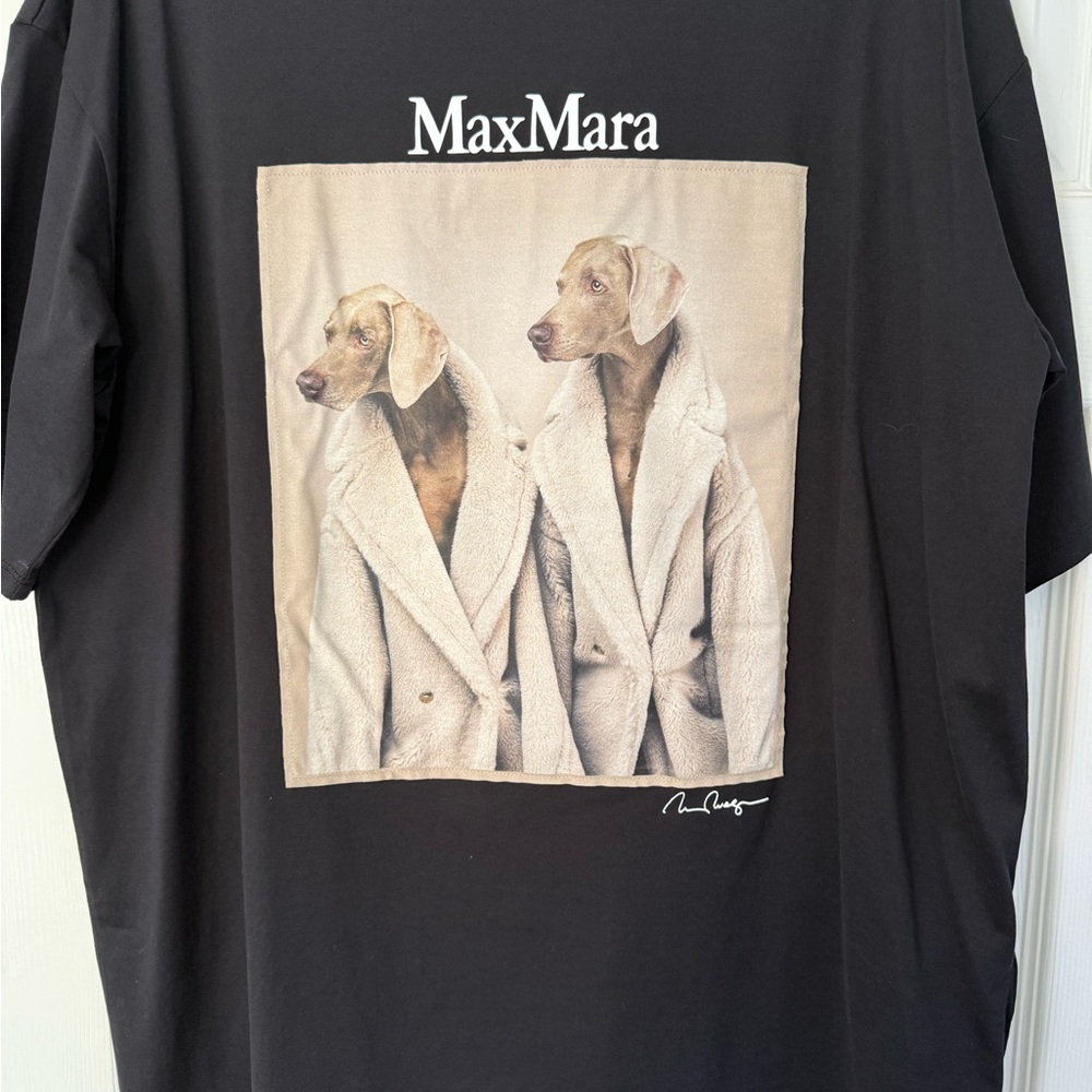 MaxMara Black Tee with Beige Graphic Dogs